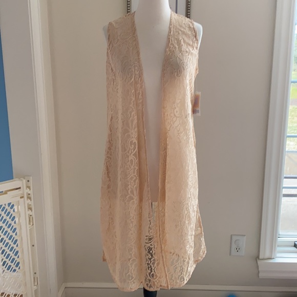 • Lularoe Cream Lace Joy • - Picture 3 of 8
